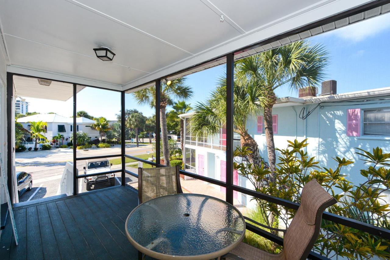 Canal 311 - Right In Siesta Key Village! Сарасота Екстериор снимка